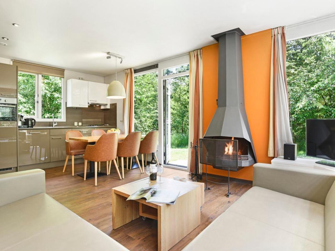 Luxury 4-Person Bungalow In The Holiday Park Landal Twenhaarsveld Holten Exteriér fotografie