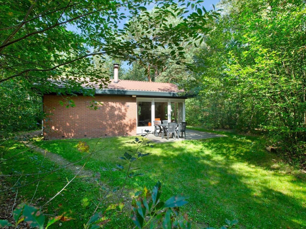Luxury 4-Person Bungalow In The Holiday Park Landal Twenhaarsveld Holten Pokoj fotografie