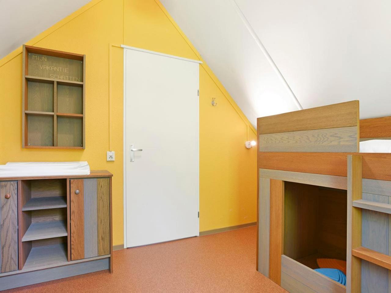 Luxury 4-Person Bungalow In The Holiday Park Landal Twenhaarsveld Holten Exteriér fotografie