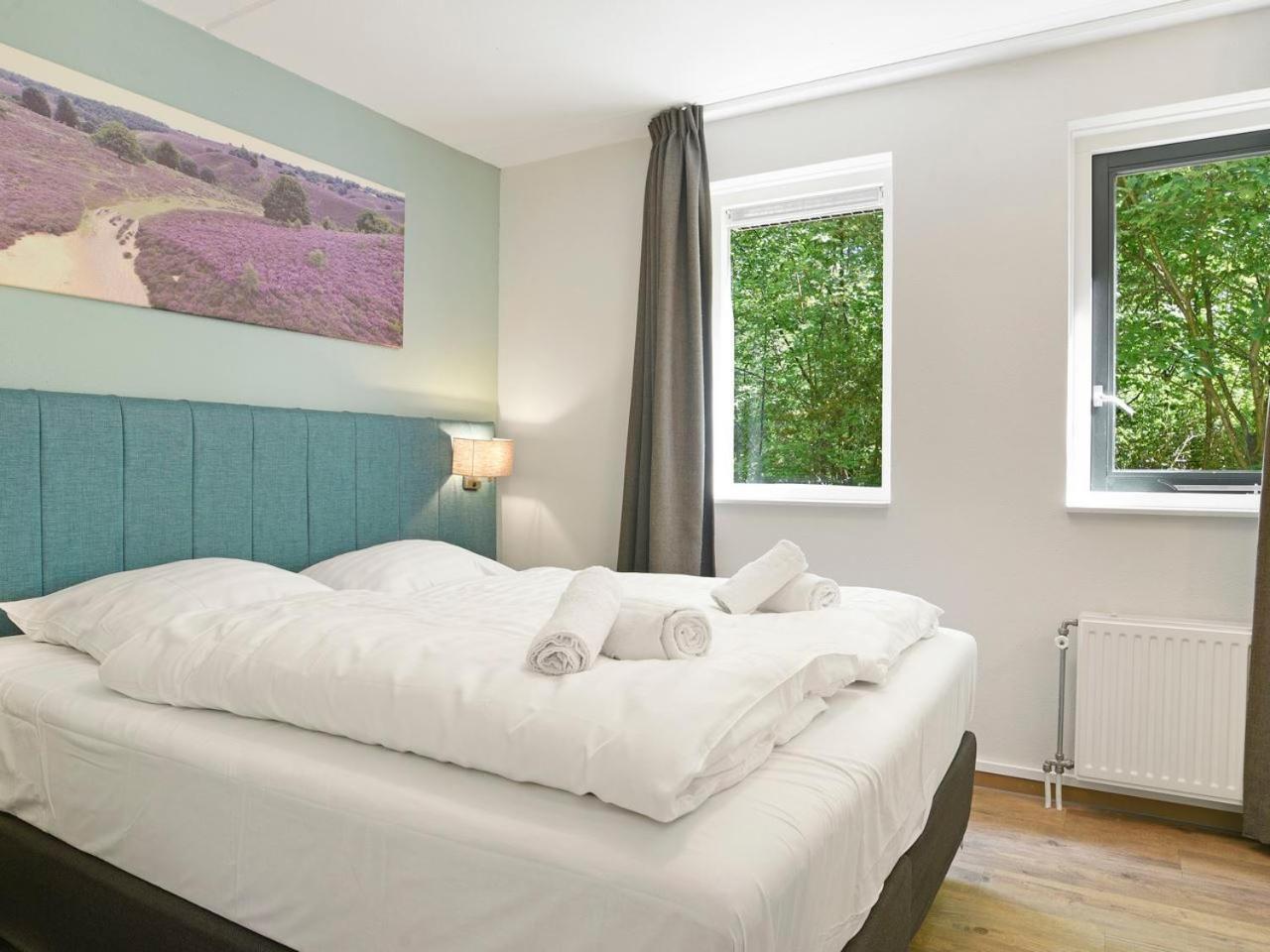 Luxury 4-Person Bungalow In The Holiday Park Landal Twenhaarsveld Holten Exteriér fotografie