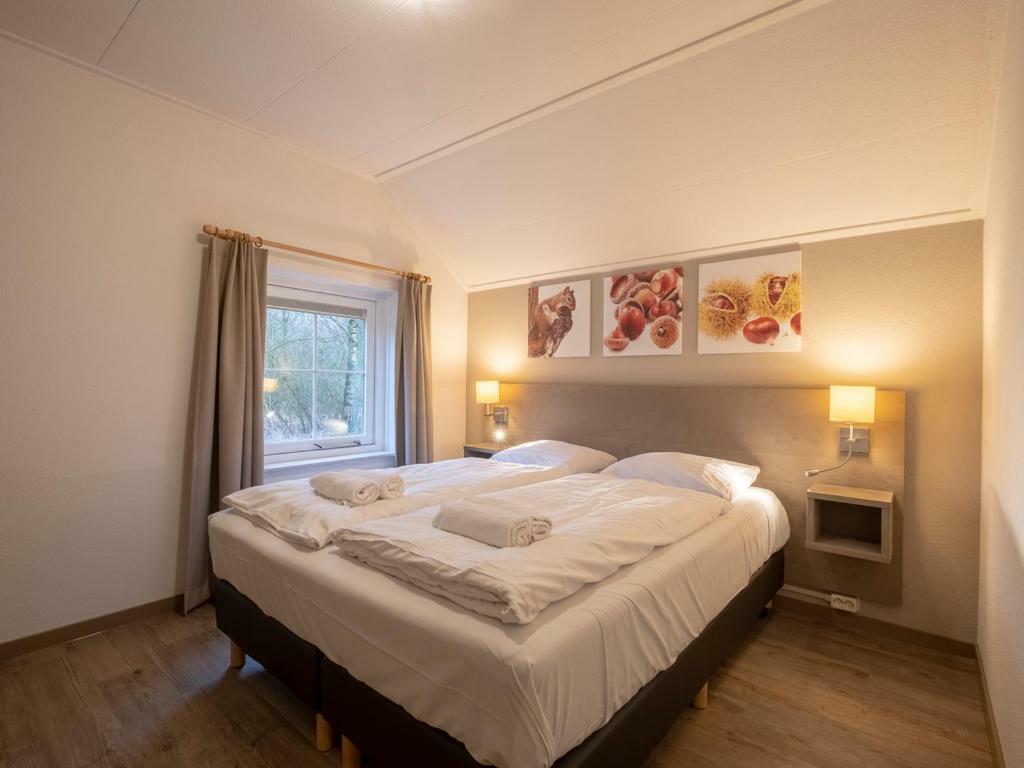 Luxury 4-Person Bungalow In The Holiday Park Landal Twenhaarsveld Holten Exteriér fotografie